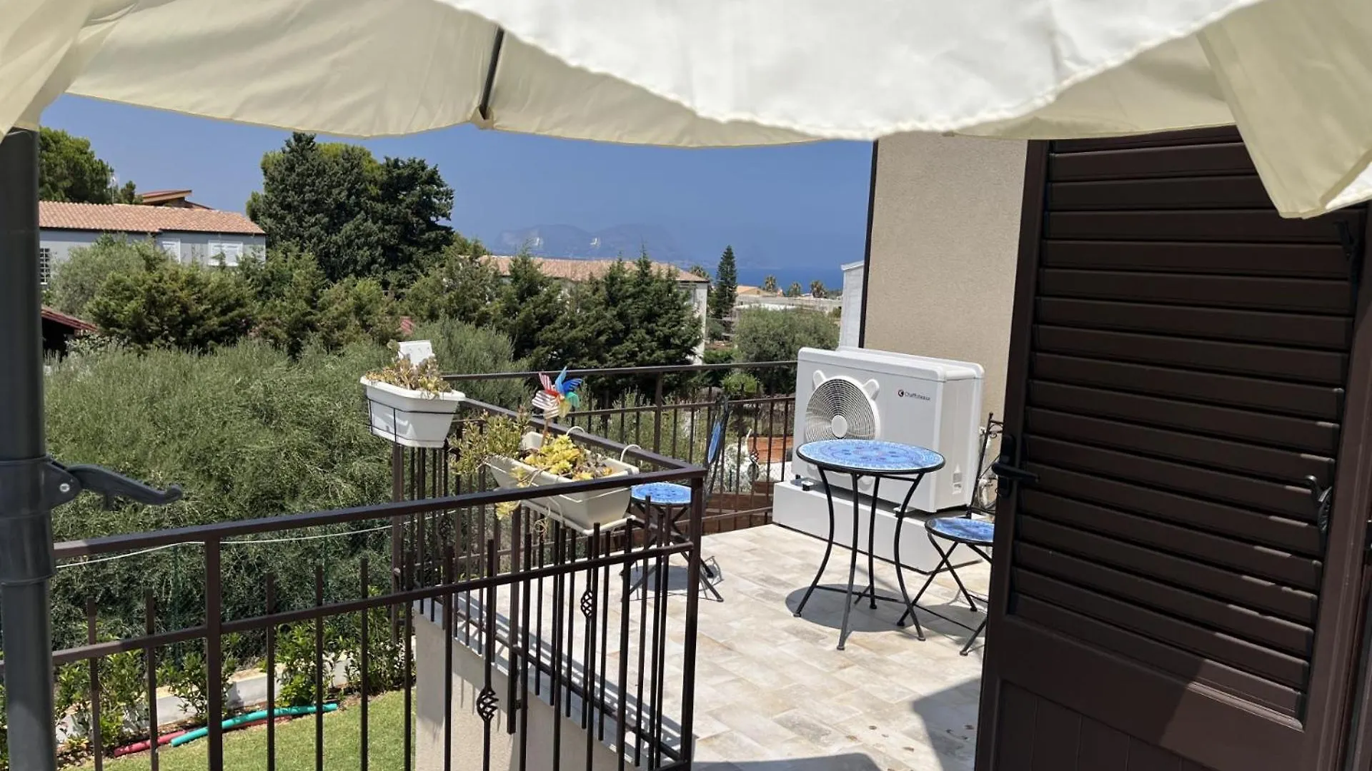 Casa Vacanze Villa Ale Альтавилла-Милича
